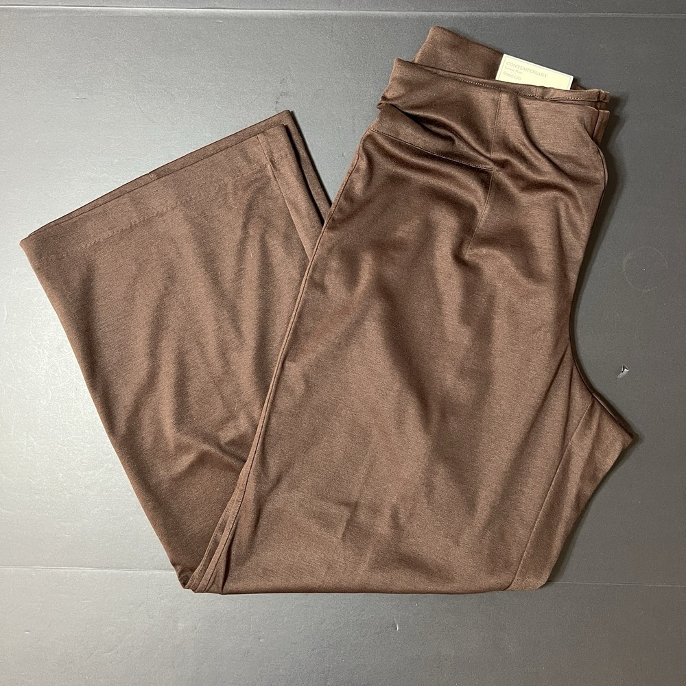 Cato Women's Size 18/20W Straight Leg Pants Ideal Brown Sits at the Waist NWT
